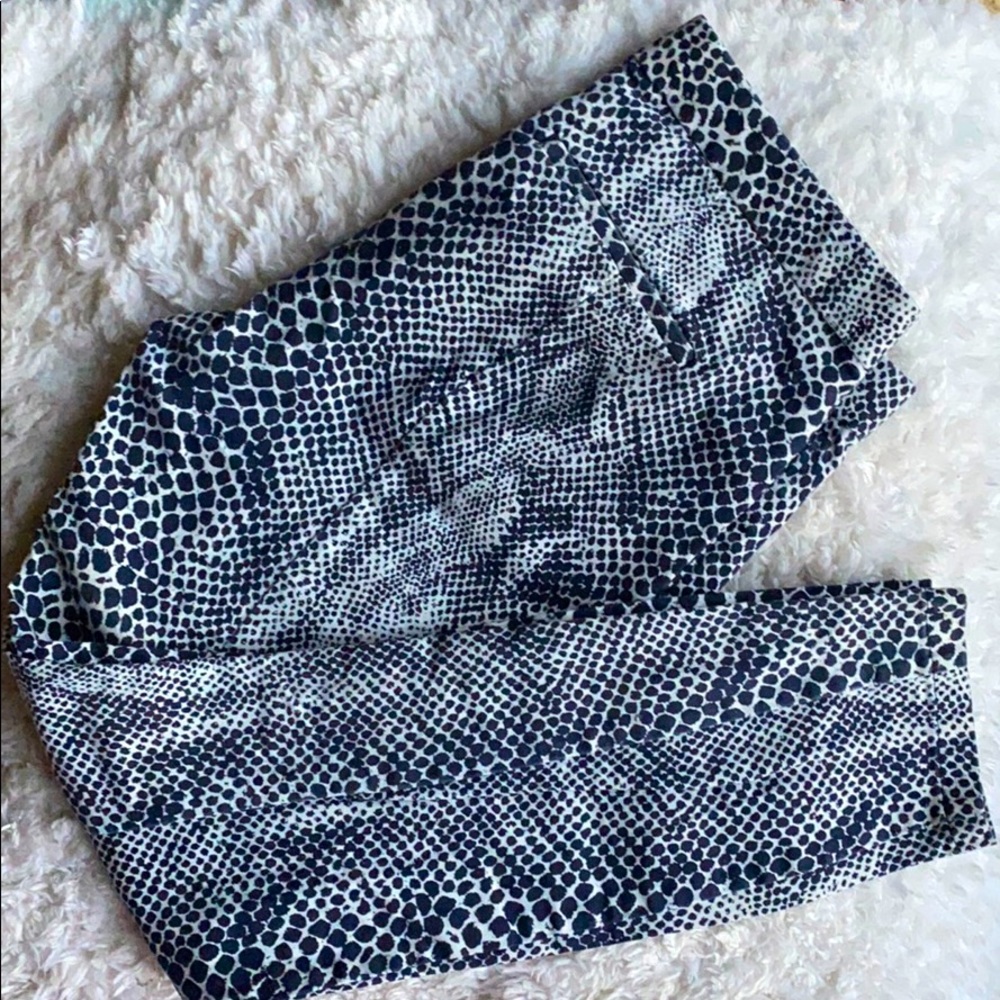 GAP Khaki’s: Super Skinny Blue Snake Print (6)